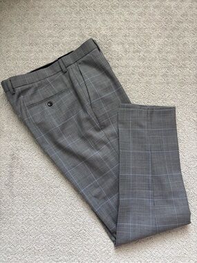 J. Crew Men’s Gray Plaid Dress Pants